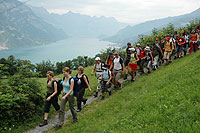 Auf dem Saumpfad über dem Waldensee