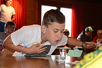 Beim Kartenblasen